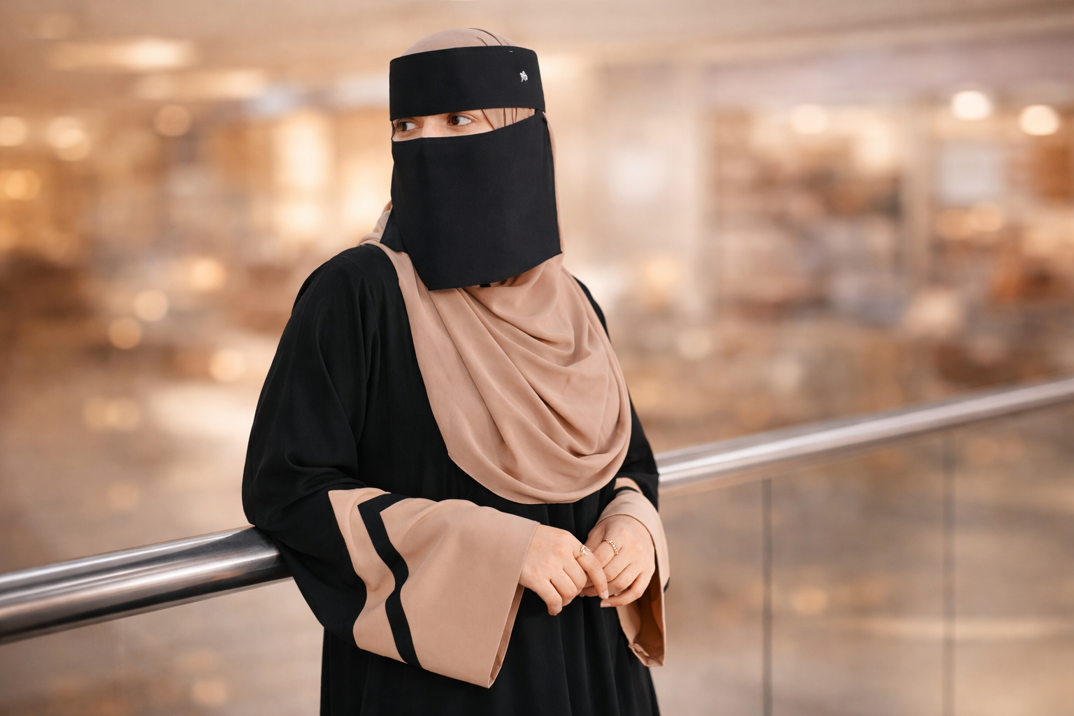 Abaya Banner